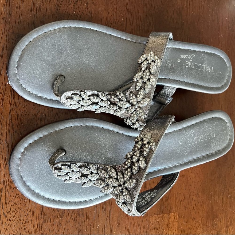 Madeline Women's Silver Sandals